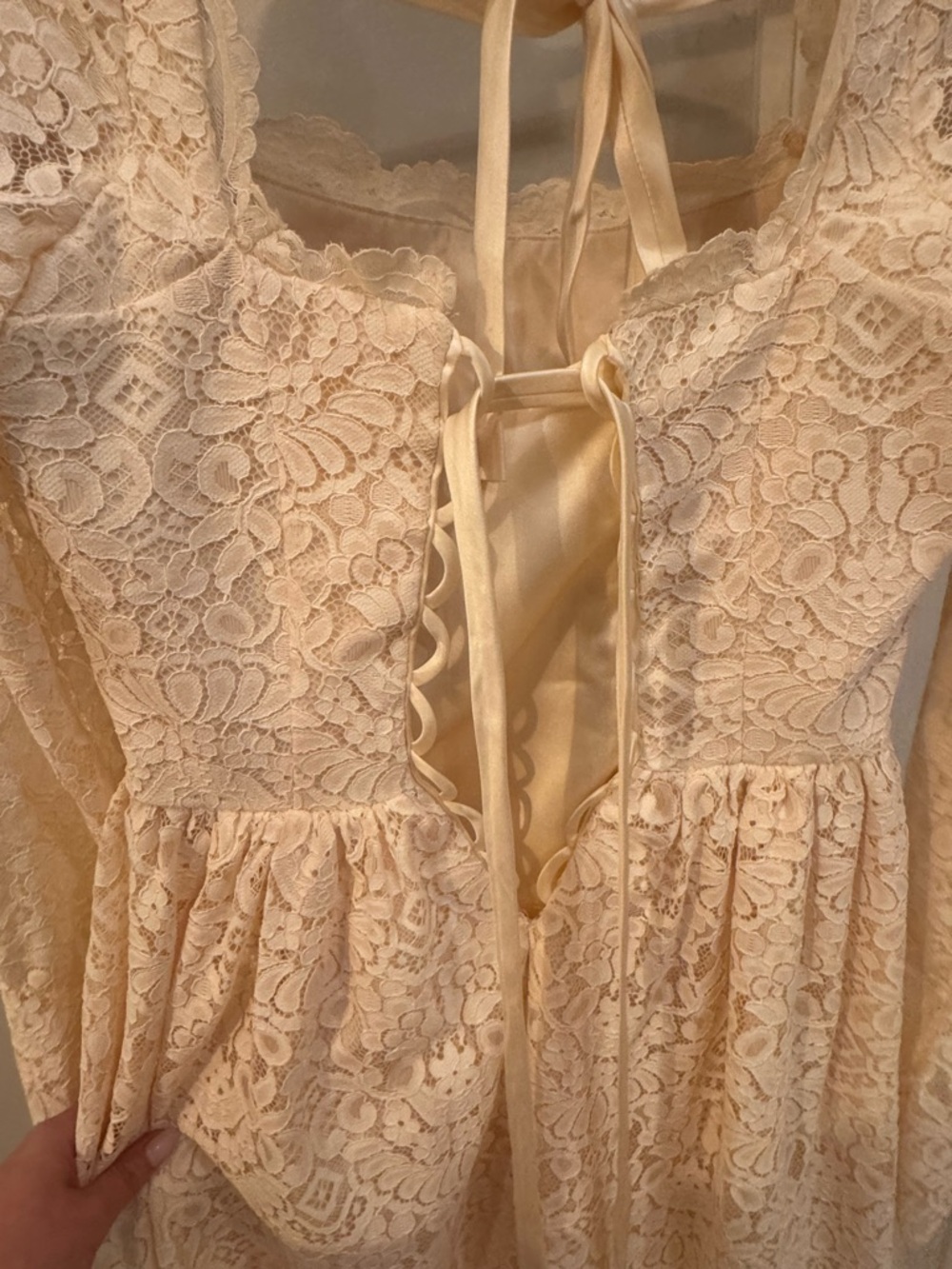House of CB Ivory Lace Long-Sleeve Mini Dress - Picture 5 of 8